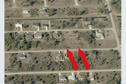 914 Norfolk Ave S, Lehigh Acres, FL 33974 - Photo 4