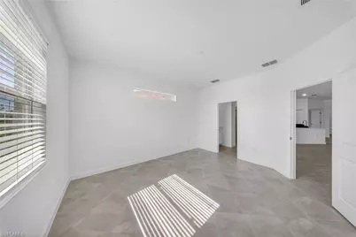 20559 Hazelnut Ct S, Lehigh Acres, FL 33936 - Photo 14