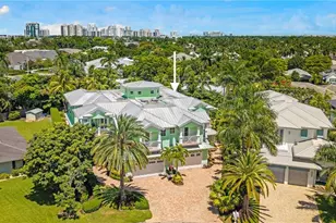 529 Fairway Terrace, Naples, FL 34103 - Photo 42