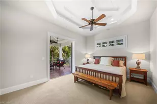 529 Fairway Terrace, Naples, FL 34103 - Photo 32