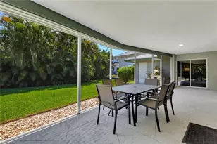 150 1st Ave N, Naples, FL 34102 - Photo 32