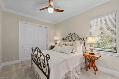 6081 Tamworth Ct, Naples, FL 34119 - Photo 22