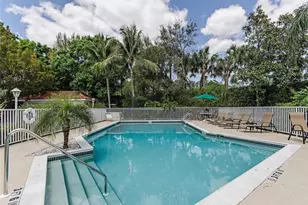 2476 Orchid Bay Dr, Naples, FL 34109 - Photo 30