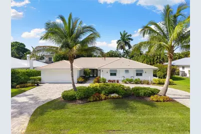 571 Neapolitan Ln, Naples, FL 34103 - Photo 16