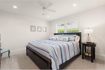 571 Neapolitan Ln, Naples, FL 34103 - Photo 10