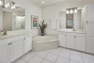 740 Bentwater Cir, Naples, FL 34108 - Photo 12