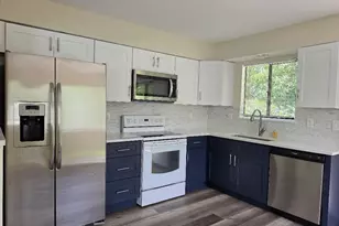 2455 Thomasson Dr, Naples, FL 34112 - Photo 4