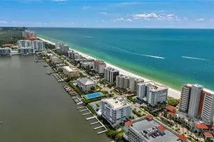 9811 Gulf Shore Dr, Naples, FL 34108 - Photo 42