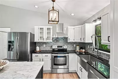 4971 Hickory Wood Dr, Naples, FL 34119 - Photo 10