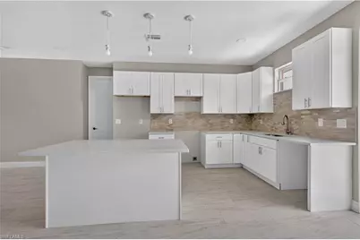 3027 2nd St, Fort Myers, FL 33916 - Photo 18
