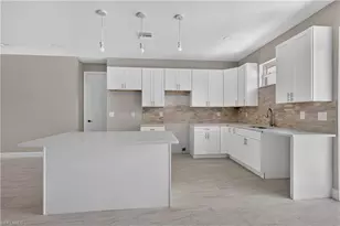 3027 2nd St, Fort Myers, FL 33916 - Photo 18