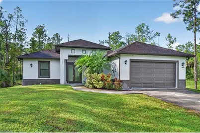 4004 27th Ave NE, Naples, FL 34120 - Photo 2