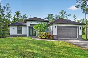 4004 27th Ave NE, Naples, FL 34120 - Photo 2