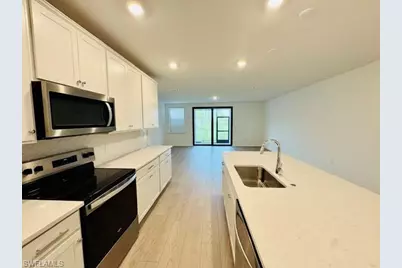 27880 Radiant Ct, Bonita Springs, FL 34135 - Photo 6