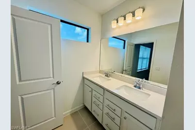 27880 Radiant Ct, Bonita Springs, FL 34135 - Photo 12