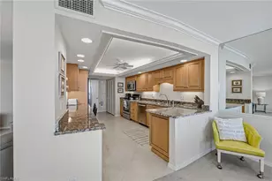 2348 Gulf Shore Blvd N, Naples, FL 34103 - Photo 10