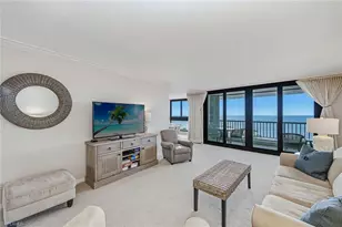 2348 Gulf Shore Blvd N, Naples, FL 34103 - Photo 2