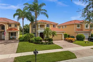 1654 Birdie Dr, Naples, FL 34120 - Photo 2