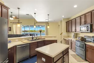 2115 Grove Dr, Naples, FL 34120 - Photo 10
