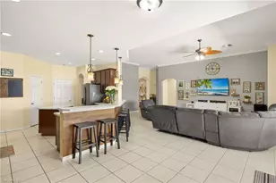 2115 Grove Dr, Naples, FL 34120 - Photo 8