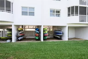 12945 Vanderbilt Dr, Naples, FL 34110 - Photo 38