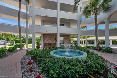 12945 Vanderbilt Dr #304, Naples, FL 34110 - Photo 4