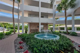 12945 Vanderbilt Dr, Naples, FL 34110 - Photo 4