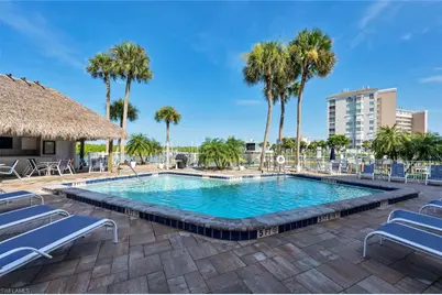 12945 Vanderbilt Dr #304, Naples, FL 34110 - Photo 36