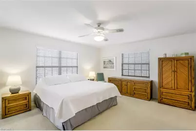 880 8th Ave S #101, Naples, FL 34102 - Photo 10