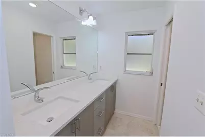 5461 Boxwood Way, Naples, FL 34116 - Photo 20
