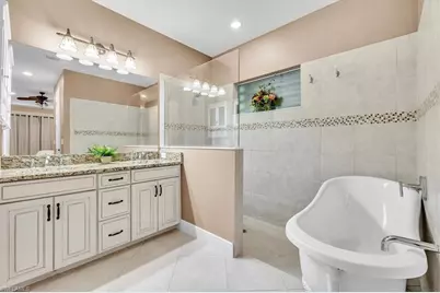14024 Mirror Dr, Naples, FL 34114 - Photo 16