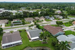 439 St Andrews Blvd, Naples, FL 34113 - Photo 12