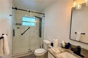 1044 Ridgeway Dr, North Fort Myers, FL 33903 - Photo 6