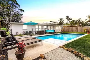 1303 Delmar Ln, Naples, FL 34104 - Photo 2