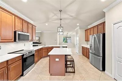3817 Ruby Way, Naples, FL 34114 - Photo 10