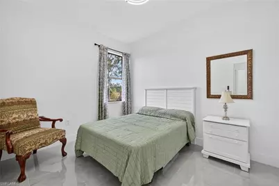 1146 Ecrue St E, Lehigh Acres, FL 33974 - Photo 12