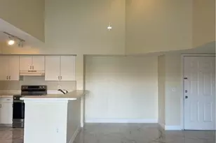 1205 Wildwood Lakes Blvd, Naples, FL 34104 - Photo 24