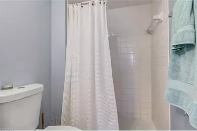 1001 Foxfire Ln #109, Naples, FL 34104 - Photo 18