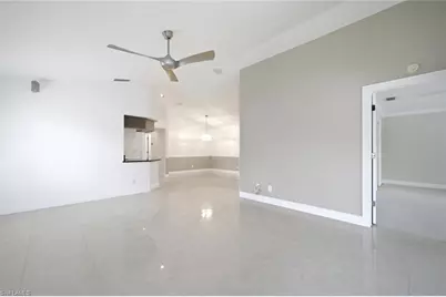 9856 Luna Cir #204, Naples, FL 34109 - Photo 6