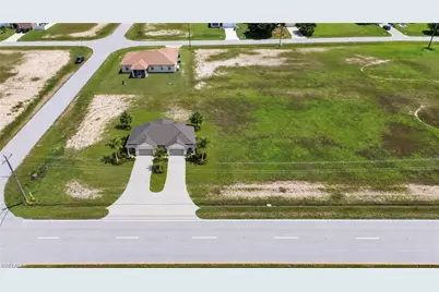 1737 Santa Barbara Blvd N, Cape Coral, FL 33993 - Photo 2