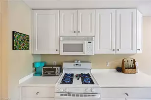 3955 Deer Crossing Ct, Naples, FL 34114 - Photo 16