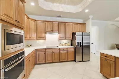 28522 Westmeath Ct, Bonita Springs, FL 34135 - Photo 8