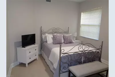 558 Vintage Reserve Ln #B, Naples, FL 34119 - Photo 22