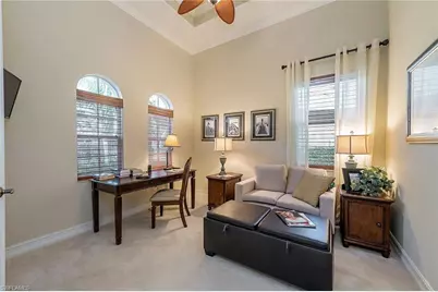 7812 Valencia Ct, Naples, FL 34113 - Photo 10