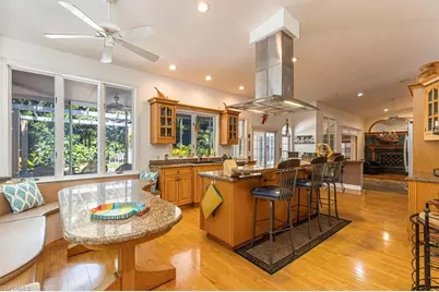 221 Viking Way, Naples, FL 34110 - Photo 16