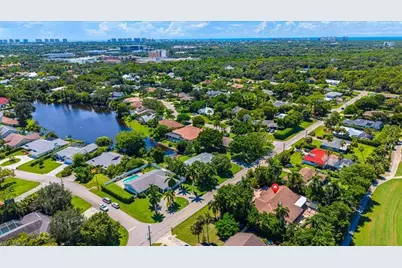 221 Viking Way, Naples, FL 34110 - Photo 6