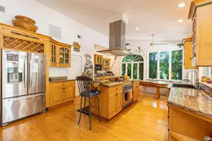 221 Viking Way, Naples, FL 34110 - Photo 14