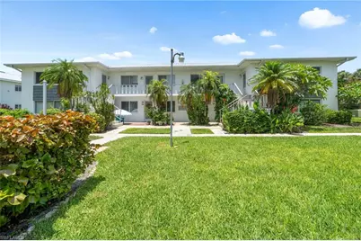 431 Van Buren St #D3, Fort Myers, FL 33916 - Photo 2