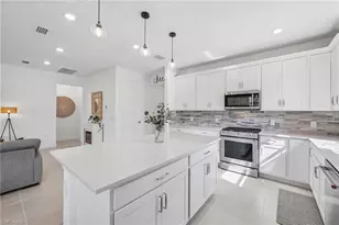 18421 Ridgeline Dr, Estero, FL 33928 - Photo 12