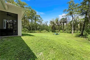 2545 18th Ave NE, Naples, FL 34120 - Photo 10